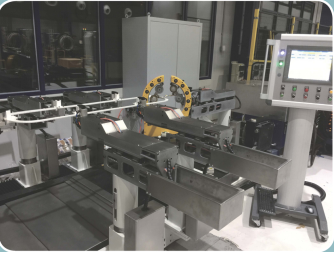 ZCN090B-X（1550、2500）跑道式線(xiàn)圈數(shù)控包帶機(jī)（機(jī)械爪結(jié)構(gòu)）