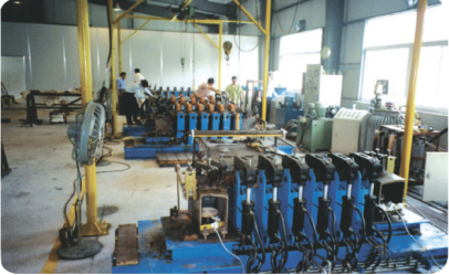 ZCN070S-（2000，9頭/3000，14頭）水發(fā)線棒多頭液壓成型熱壓機(jī)