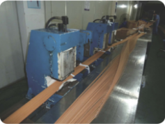 ZCN077-2、3、4米 汽發(fā)、水發(fā)線圈變位雙頭壓型機(jī)